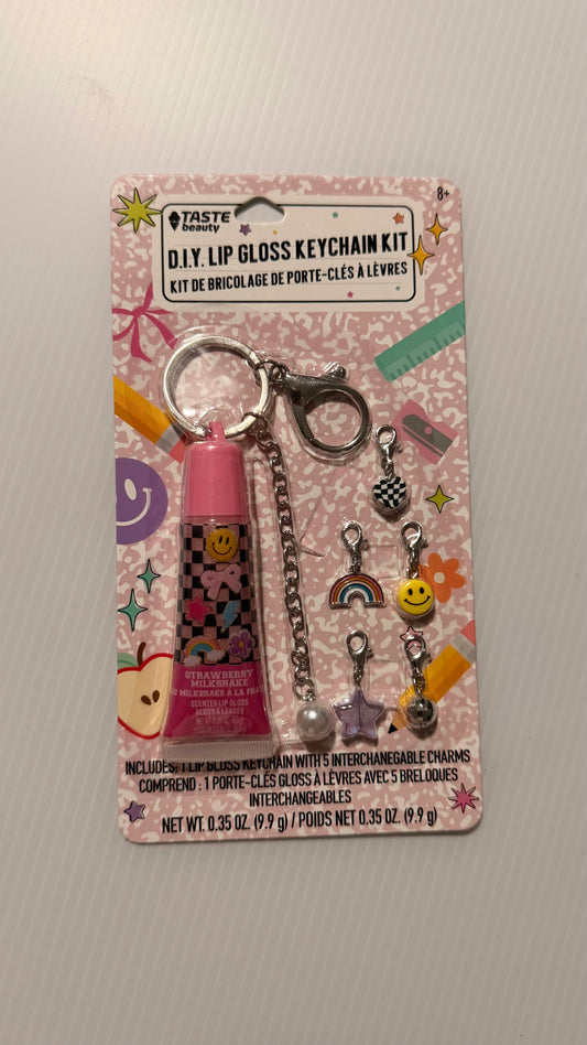 D.I.Y lip gloss and keychain kit